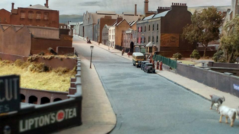Model train clubs in London England at KraftTrains.com The Model Railway Club in London England and model train clubs around the world and more.