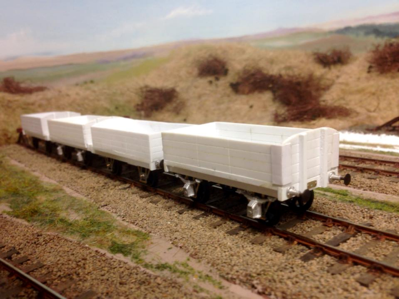 Model train clubs in London England at KraftTrains.com The Model Railway Club in London England and model train clubs around the world and more.