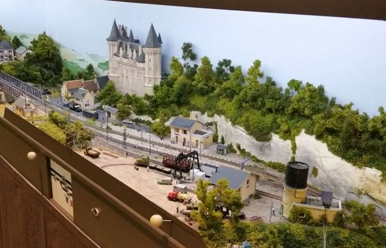 Kraft Trains railroading clubs around the world At GermaNTRAK
Warendorf Germany at krafttrains@rogers.com