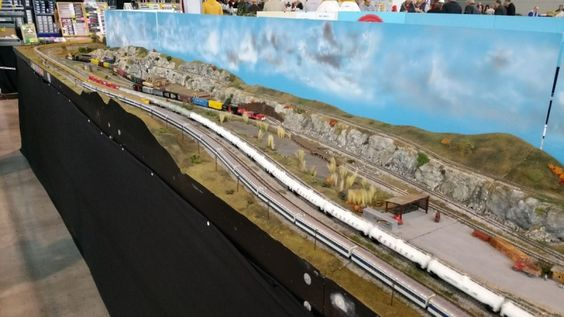 Kraft Trains railroading clubs around the world At GermaNTRAK
Warendorf Germany at krafttrains@rogers.com