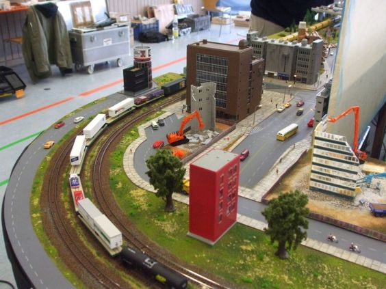 Kraft Trains railroading clubs around the world At GermaNTRAK
Warendorf Germany at krafttrains@rogers.com