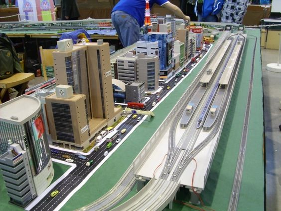 Kraft Trains railroading clubs around the world At GermaNTRAK
Warendorf Germany at krafttrains@rogers.com