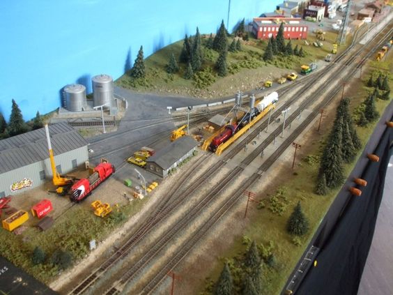Kraft Trains railroading clubs around the world At GermaNTRAK
Warendorf Germany at krafttrains@rogers.com