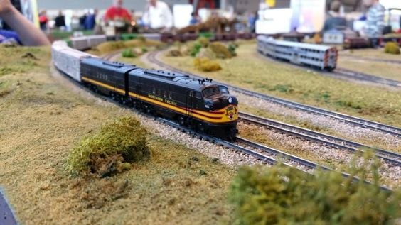 Kraft Trains railroading clubs around the world At GermaNTRAK
Warendorf Germany at krafttrains@rogers.com