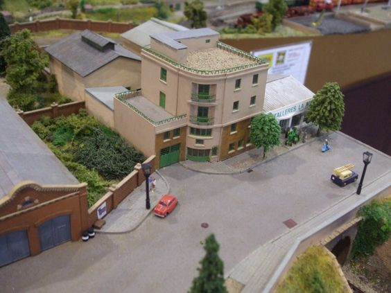 Kraft Trains railroading clubs around the world At GermaNTRAK
Warendorf Germany at krafttrains@rogers.com