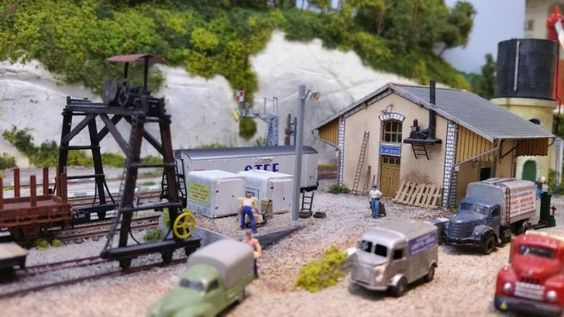 Kraft Trains railroading clubs around the world At GermaNTRAK
Warendorf Germany at krafttrains@rogers.com