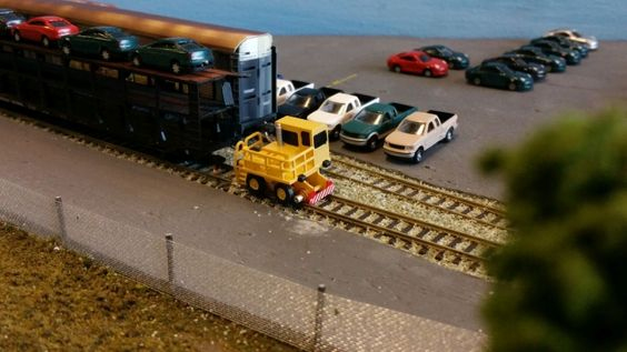 Kraft Trains railroading clubs around the world At GermaNTRAK
Warendorf Germany at krafttrains@rogers.com