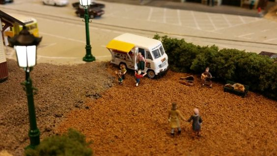 Kraft Trains railroading clubs around the world At GermaNTRAK
Warendorf Germany at krafttrains@rogers.com