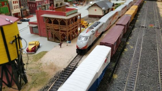 Kraft Trains railroading clubs around the world At GermaNTRAK
Warendorf Germany at krafttrains@rogers.com