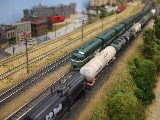 Kraft Trains railroading clubs around the world At GermaNTRAK
Warendorf Germany at krafttrains@rogers.com