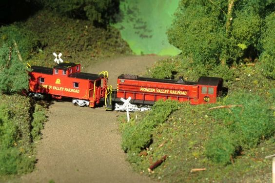 Kraft Trains railroading clubs around the world At GermaNTRAK
Warendorf Germany at krafttrains@rogers.com