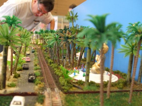 Kraft Trains railroading clubs around the world At GermaNTRAK
Warendorf Germany at krafttrains@rogers.com