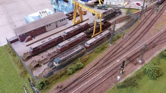 Kraft Trains railroading clubs around the world At GermaNTRAK
Warendorf Germany at krafttrains@rogers.com