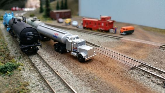Kraft Trains railroading clubs around the world At GermaNTRAK
Warendorf Germany at krafttrains@rogers.com