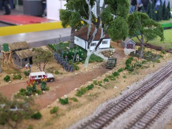 Kraft Trains railroading clubs around the world At GermaNTRAK
Warendorf Germany at krafttrains@rogers.com