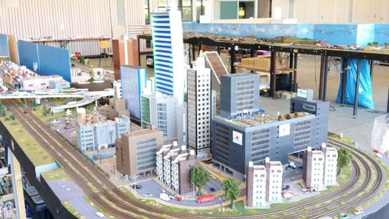 Kraft Trains railroading clubs around the world At GermaNTRAK
Warendorf Germany at krafttrains@rogers.com