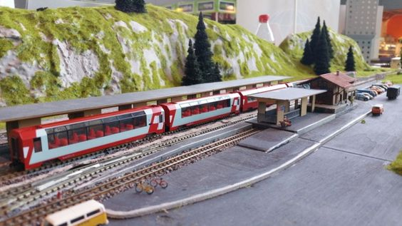 Kraft Trains railroading clubs around the world At GermaNTRAK
Warendorf Germany at krafttrains@rogers.com