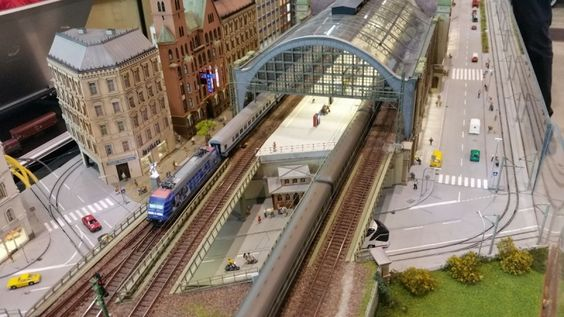 Kraft Trains railroading clubs around the world At GermaNTRAK
Warendorf Germany at krafttrains@rogers.com