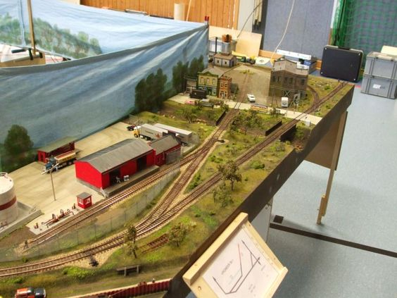 Kraft Trains railroading clubs around the world At GermaNTRAK
Warendorf Germany at krafttrains@rogers.com