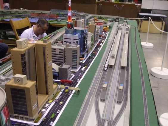 Kraft Trains railroading clubs around the world At GermaNTRAK
Warendorf Germany at krafttrains@rogers.com