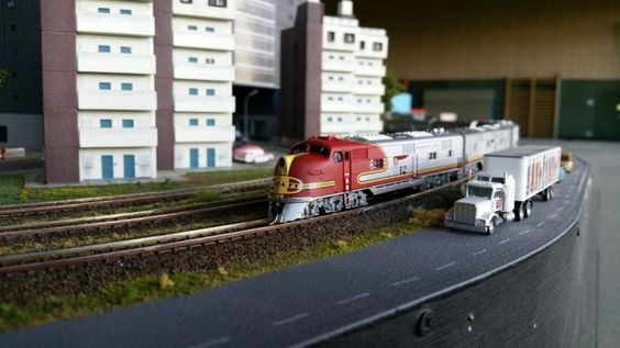 Kraft Trains railroading clubs around the world At GermaNTRAK
Warendorf Germany at krafttrains@rogers.com