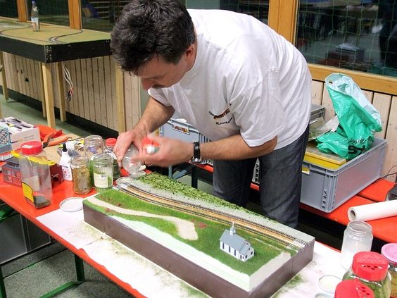 Kraft Trains railroading clubs around the world At GermaNTRAK
Warendorf Germany at krafttrains@rogers.com