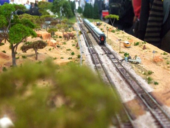 Kraft Trains railroading clubs around the world At GermaNTRAK
Warendorf Germany at krafttrains@rogers.com