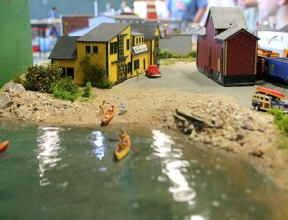 Kraft Trains railroading clubs around the world At GermaNTRAK
Warendorf Germany at krafttrains@rogers.com