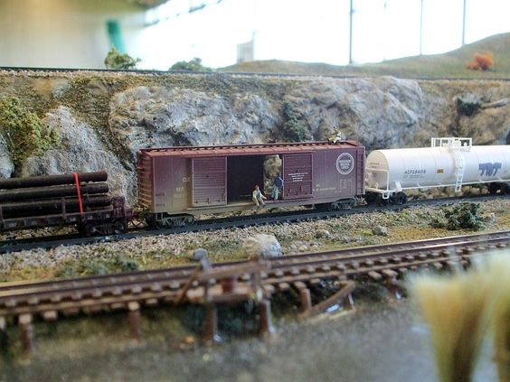 Kraft Trains railroading clubs around the world At GermaNTRAK
Warendorf Germany at krafttrains@rogers.com