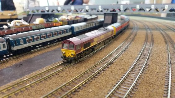 Kraft Trains railroading clubs around the world At GermaNTRAK
Warendorf Germany at krafttrains@rogers.com