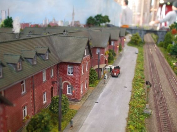 Kraft Trains railroading clubs around the world At GermaNTRAK
Warendorf Germany at krafttrains@rogers.com