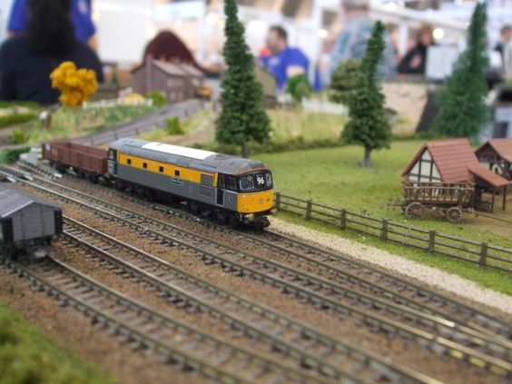 Kraft Trains railroading clubs around the world At GermaNTRAK
Warendorf Germany at krafttrains@rogers.com