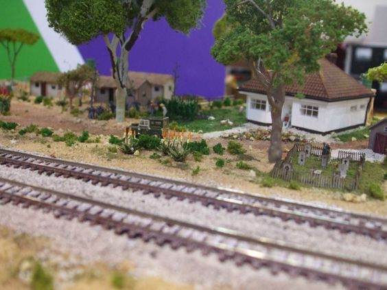 Kraft Trains railroading clubs around the world At GermaNTRAK
Warendorf Germany at krafttrains@rogers.com