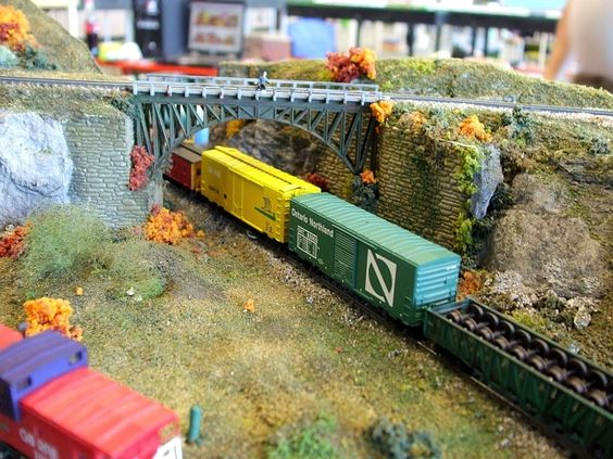 Kraft Trains railroading clubs around the world At GermaNTRAK
Warendorf Germany at krafttrains@rogers.com