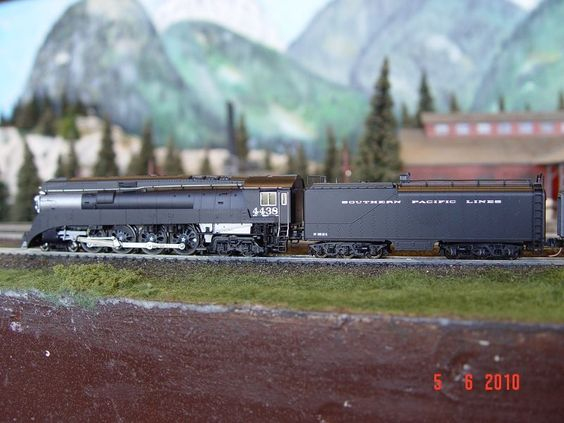 Kraft Trains railroading clubs around the world At GermaNTRAK
Warendorf Germany at krafttrains@rogers.com