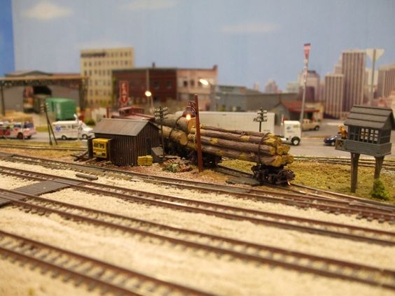 Kraft Trains railroading clubs around the world At GermaNTRAK
Warendorf Germany at krafttrains@rogers.com