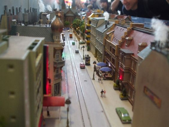 Kraft Trains railroading clubs around the world At GermaNTRAK
Warendorf Germany at krafttrains@rogers.com