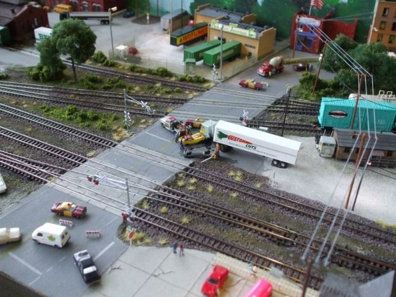 Kraft Trains railroading clubs around the world At GermaNTRAK
Warendorf Germany at krafttrains@rogers.com