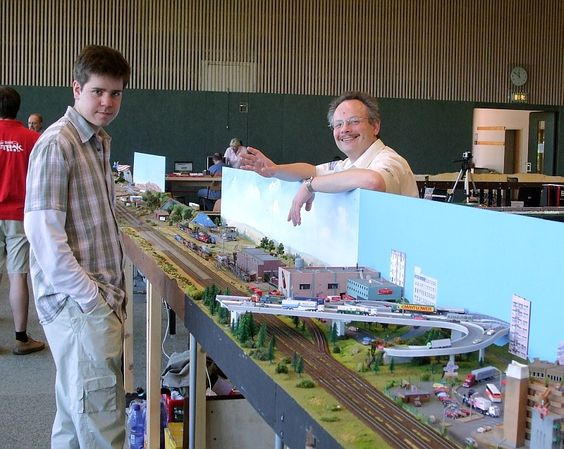 Kraft Trains railroading clubs around the world At GermaNTRAK
Warendorf Germany at krafttrains@rogers.com