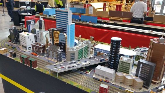 Kraft Trains railroading clubs around the world At GermaNTRAK
Warendorf Germany at krafttrains@rogers.com