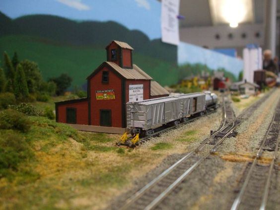 Kraft Trains railroading clubs around the world At GermaNTRAK
Warendorf Germany at krafttrains@rogers.com