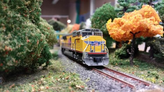 Kraft Trains railroading clubs around the world At GermaNTRAK
Warendorf Germany at krafttrains@rogers.com