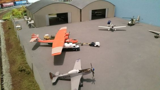 Kraft Trains railroading clubs around the world At GermaNTRAK
Warendorf Germany at krafttrains@rogers.com