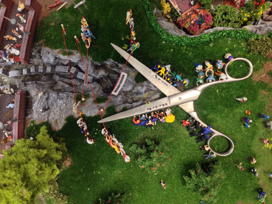 Miniatur Wunderland Hamburg Germany is the largest model railway in the world, and one of the most successful permanent exhibitions in Northern Germany. Learn all you can about the worlds largest model railway train set in Hamburg Germany Miniatur Wunderland. Miniatur Wunderland Hamburg Germany also has the worlds largest model train set and working airport. 