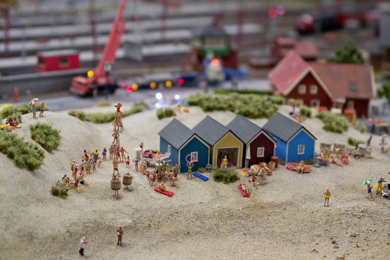 Miniatur Wunderland Hamburg Germany is the largest model railway in the world, and one of the most successful permanent exhibitions in Northern Germany. Learn all you can about the worlds largest model railway train set in Hamburg Germany Miniatur Wunderland. Miniatur Wunderland Hamburg Germany also has the worlds largest model train set and working airport. 