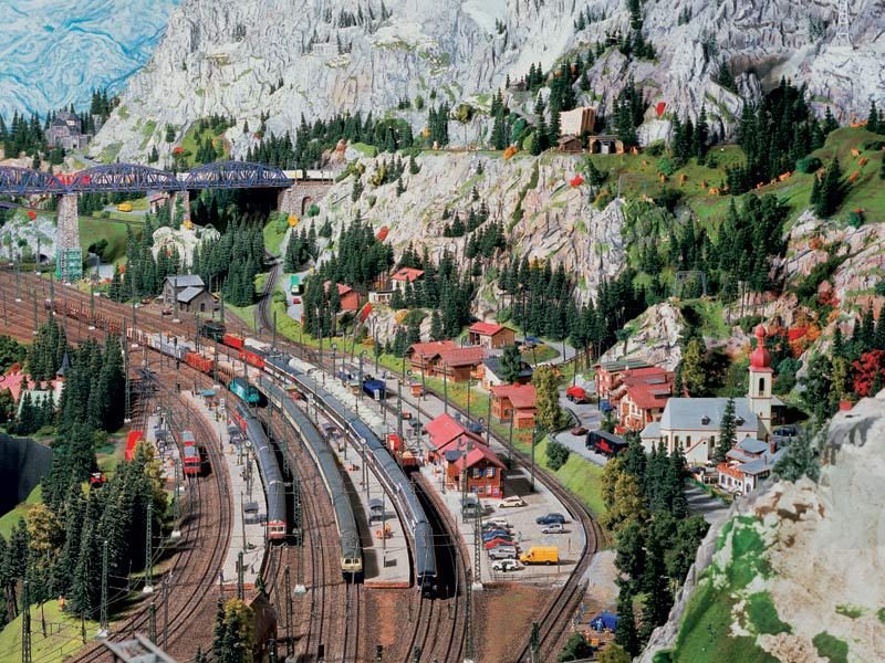 Miniatur Wunderland Hamburg Germany is the largest model railway in the world, and one of the most successful permanent exhibitions in Northern Germany. Learn all you can about the worlds largest model railway train set in Hamburg Germany Miniatur Wunderland. Miniatur Wunderland Hamburg Germany also has the worlds largest model train set and working airport. 