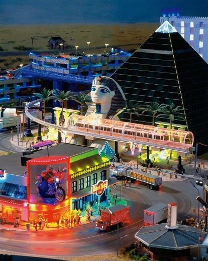 Miniatur Wunderland Hamburg Germany is the largest model railway in the world, and one of the most successful permanent exhibitions in Northern Germany. Learn all you can about the worlds largest model railway train set in Hamburg Germany Miniatur Wunderland. Miniatur Wunderland Hamburg Germany also has the worlds largest model train set and working airport. 