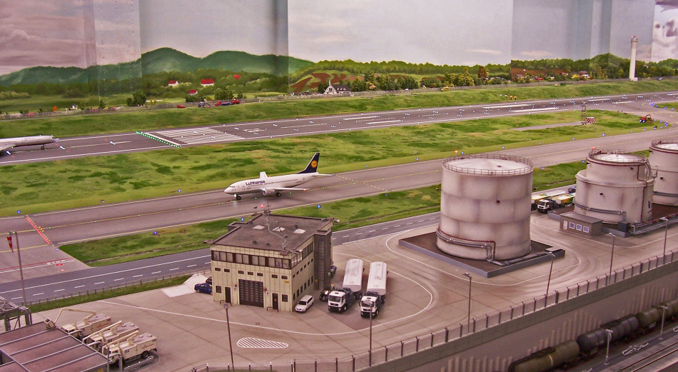 Miniatur Wunderland Hamburg Germany is the largest model railway in the world, and one of the most successful permanent exhibitions in Northern Germany. Learn all you can about the worlds largest model railway train set in Hamburg Germany Miniatur Wunderland. Miniatur Wunderland Hamburg Germany also has the worlds largest model train set and working airport. 