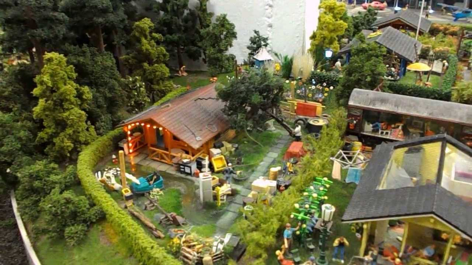 Miniatur Wunderland Hamburg Germany is the largest model railway in the world, and one of the most successful permanent exhibitions in Northern Germany. Learn all you can about the worlds largest model railway train set in Hamburg Germany Miniatur Wunderland. Miniatur Wunderland Hamburg Germany also has the worlds largest model train set and working airport. 