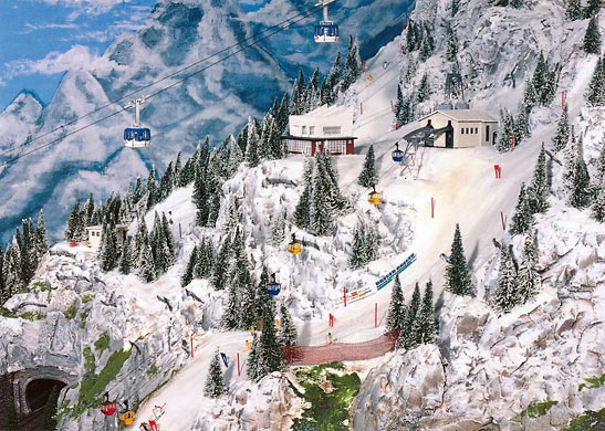 Miniatur Wunderland Hamburg Germany is the largest model railway in the world, and one of the most successful permanent exhibitions in Northern Germany. Learn all you can about the worlds largest model railway train set in Hamburg Germany Miniatur Wunderland. Miniatur Wunderland Hamburg Germany also has the worlds largest model train set and working airport. 